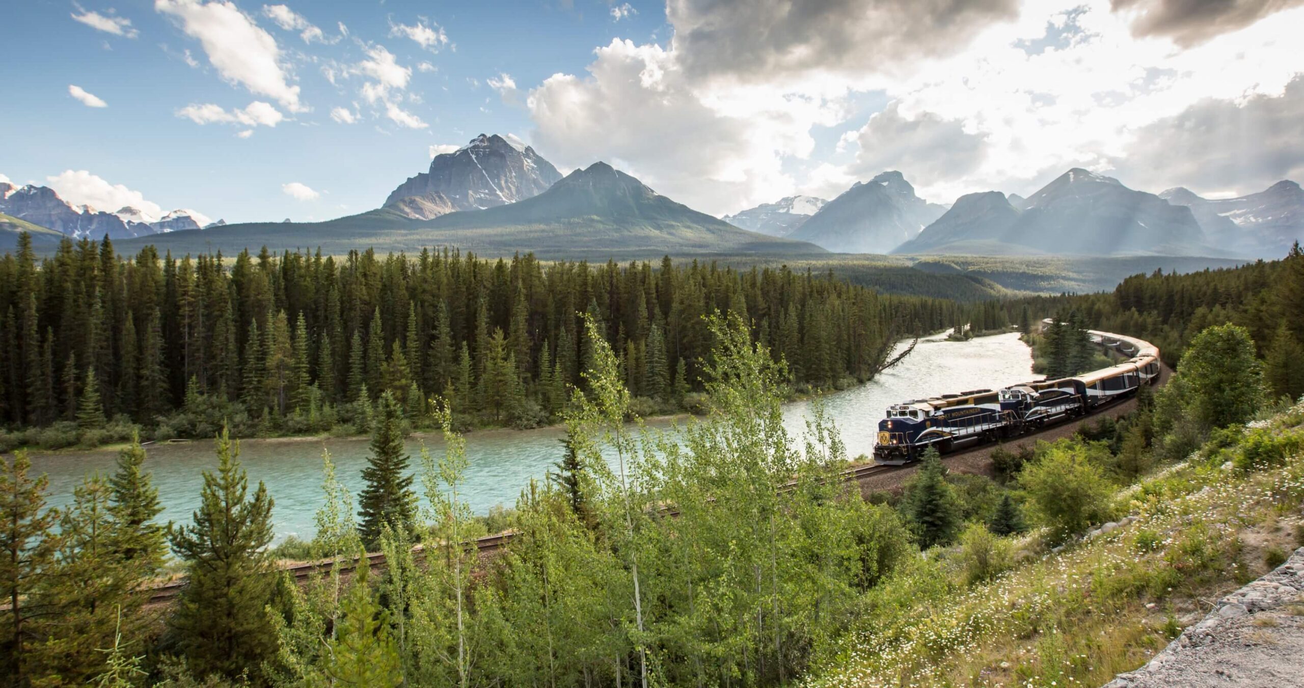 Rocky-Mountaineer-page-header_tjyotl